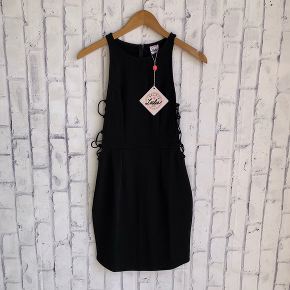NWT Selfie Leslie Criss Cross Side Bodycon Black Mini - Picture 5 of 7